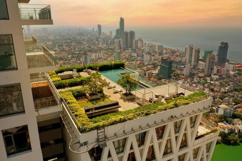 Апартаменти Altair Luxury Colombo By Miracle Екстер'єр фото